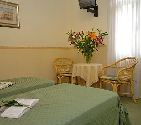 Bed & Breakfast Angelica 3*