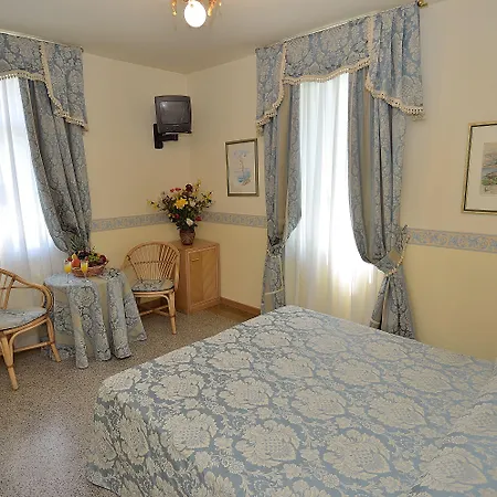 Bed & Breakfast Angelica 4*